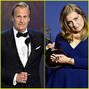 Jeff Daniels Merritt Weaver Emmys 2018 Jeff Daniels Merritt Weaver Emmys 2018
